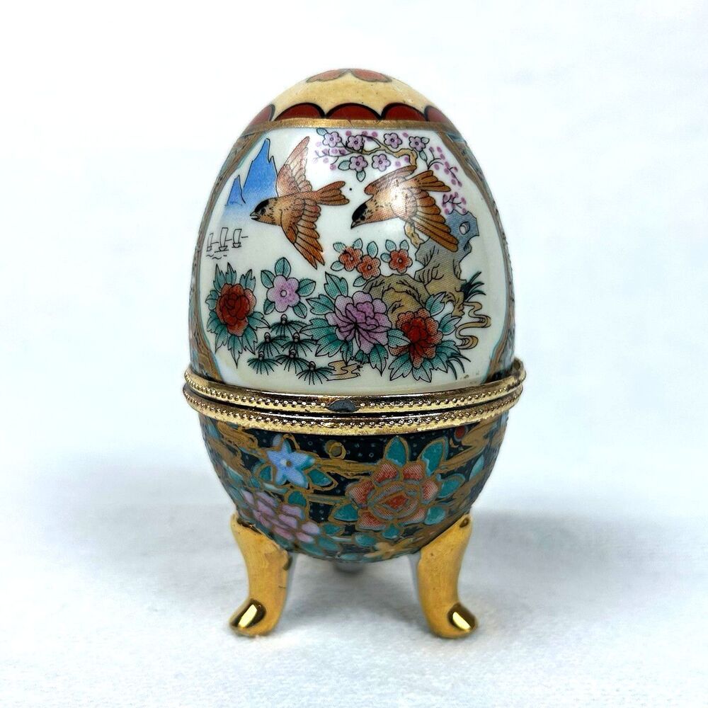 Vntg Imperial Treasures Hand Painted Porcelain Ceramic Egg Hinged Trinket Box